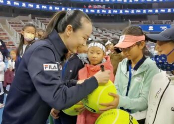Estrela do tênis da China nega ter feito acusação de assédio sexual