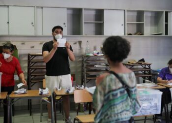 Chilenos escolhem neste domingo novo presidente, em eleição polarizada