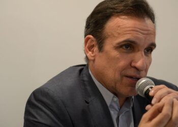 Votação do Orçamento de 2022 é adiada em comissão do Congresso