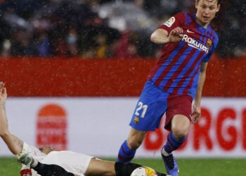 Espanhol: Sevilla e Barcelona empatam e favorecem líder Real Madrid