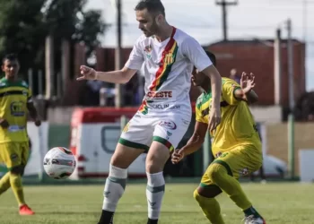 Sampaio monta time para enfrentar o Cordino com apenas um desfalque