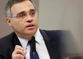 André Mendonça suspende julgamento sobre Lei das Estatais no STF