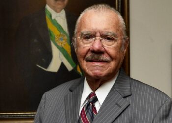 Pegando fogo – Por José Sarney