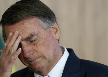 Bolsonaro recebeu R$ 30,5 milhões em um ano, diz relatório da PF com base em dados do Coaf