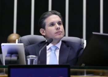 Motta aguarda novo parecer sobre projeto do combate ao crime organizado para definir votação