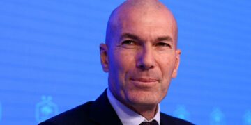 Novo técnico da França, Zidane muda regras de Deschamps na seleção