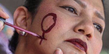 Aumentam agressões políticas em mês de luta contra violência à mulher